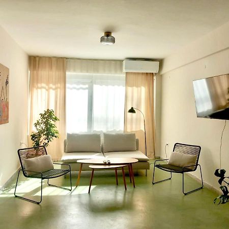 Specious Flat In Thessaloniki 아파트 호텔 외부 사진