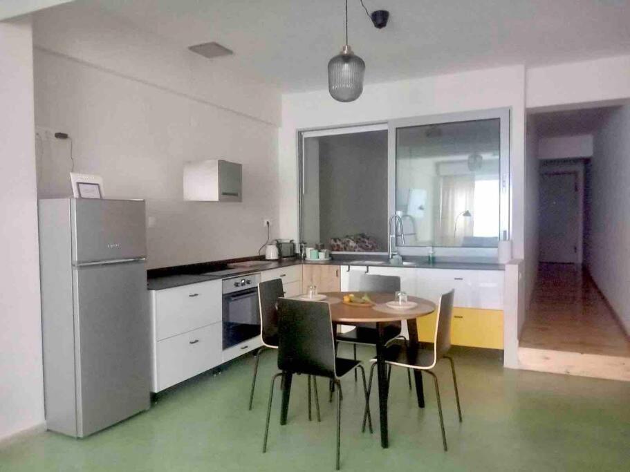 Specious Flat In Thessaloniki 아파트 호텔 외부 사진